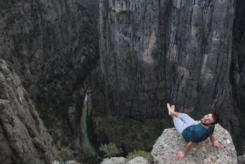 Otostopla 81 ili 800 TLlik bütçe ile gezdi Hedefim Avrupa