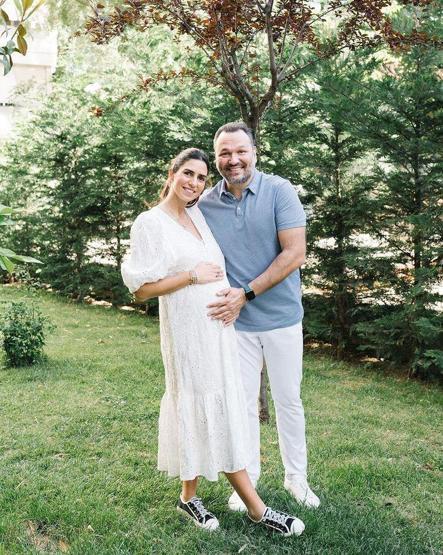 Ali Sunal ve Nazlı Kurbanzadenin bebek heyecanı
