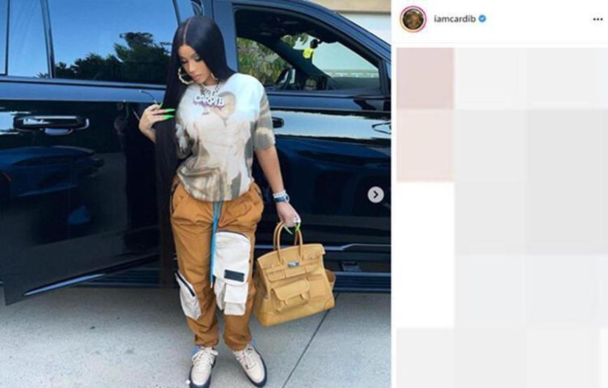 Cardi B üç yaşındaki kızına 124 bin dolarlık gerdanlık hediye etti