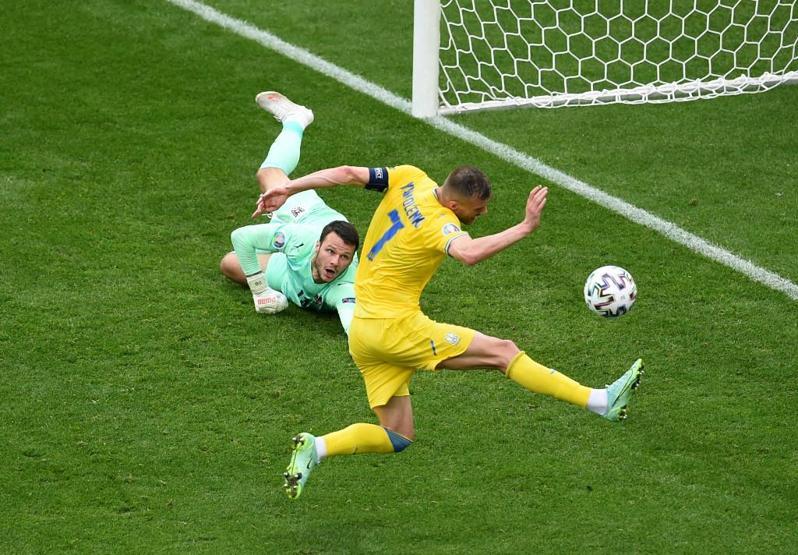 Son dakika Fenerbahçe transfer haberleri: West Hamdan Yarmolenkoya onay