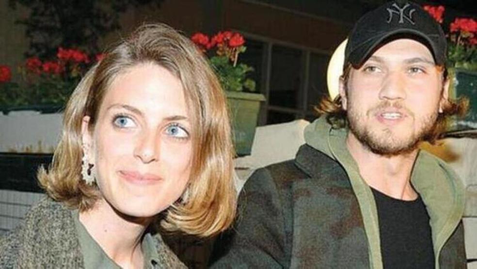 Aras Bulut İynemli, Bige Önaldan ayrılır ayrılmaz birlikte yaşadıkları evden taşındı