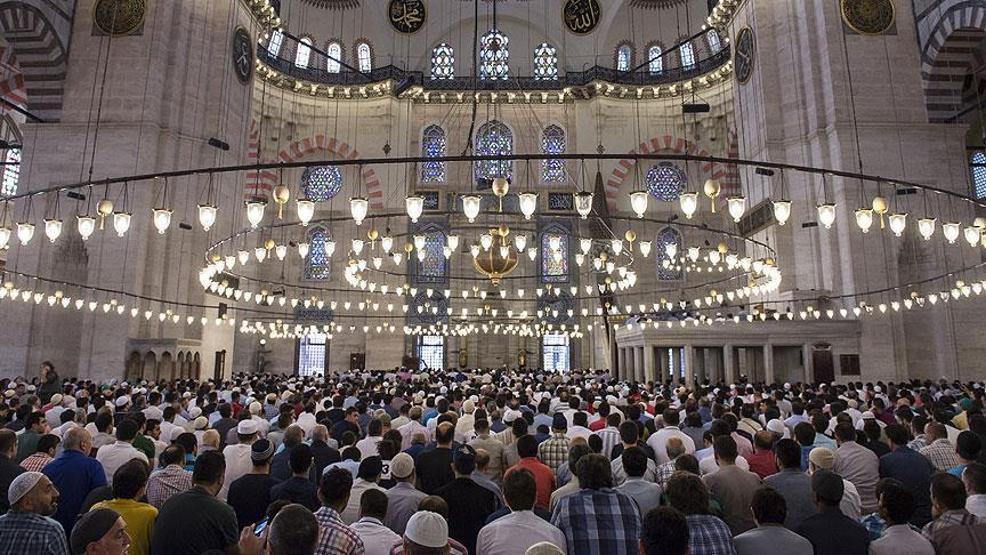Bayram namazı saat kaçta kılınacak İşte il il namaz saatleri