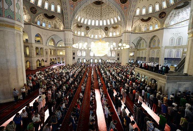 Bayram namazı saat kaçta kılınacak İşte il il namaz saatleri