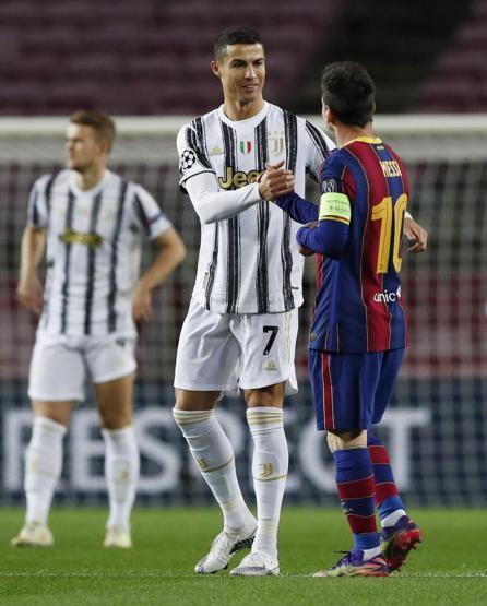 Ronaldo & Messi rekabeti sosyal medyaya taşındı