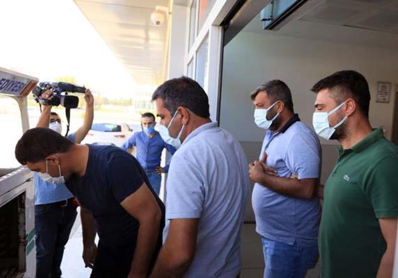 Babası, derede bulunan Ecrinin cenazesini gözyaşlarıyla teslim aldı