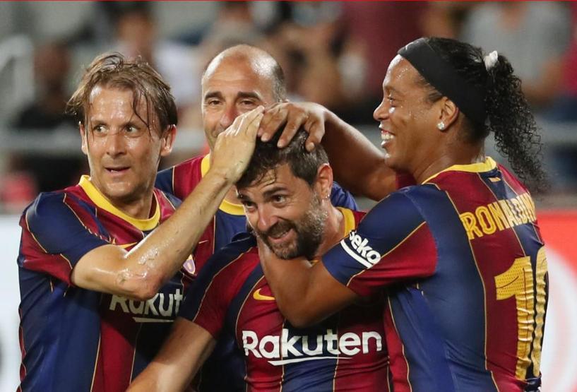 Real Madrid ve Barcelona efsaneleri karşı karşıya geldi