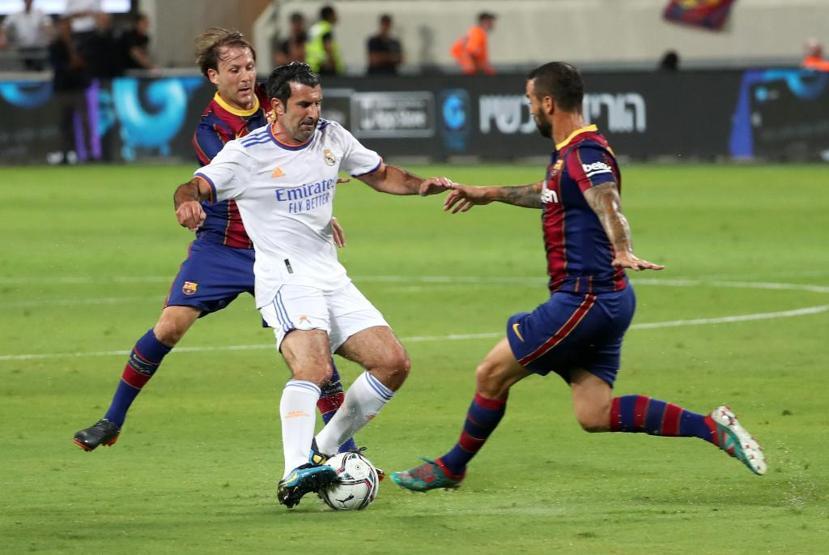 Real Madrid ve Barcelona efsaneleri karşı karşıya geldi