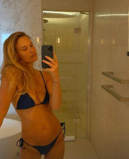 Bar Refaeli fotoğraflarıyla sosyal medyayı salladı