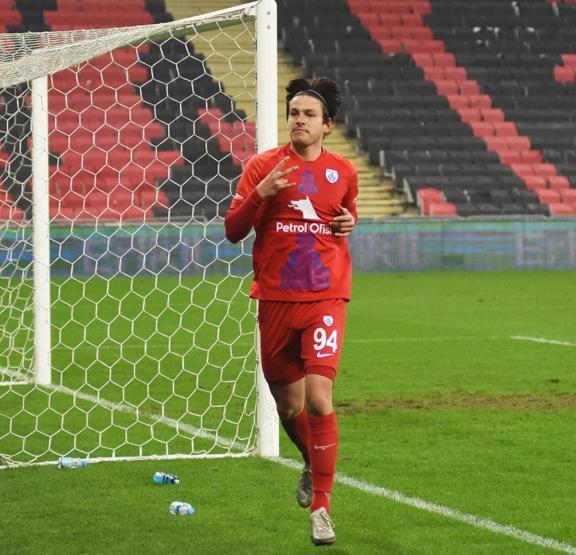 Son dakika Trabzonspor transfer haberleri: İşte Fırtınanın Enis Destan teklifi