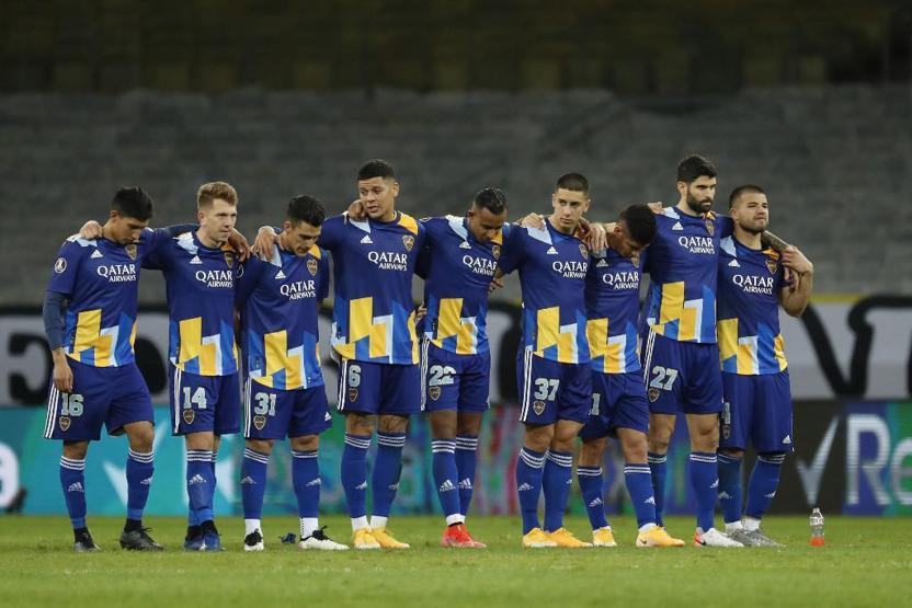 Boca Juniorslı futbolcular polisle çatıştı