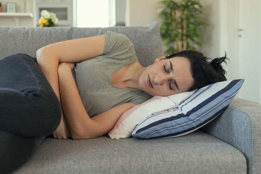 Reflüsü olanların daha iyi uyumaları için 3 öneri