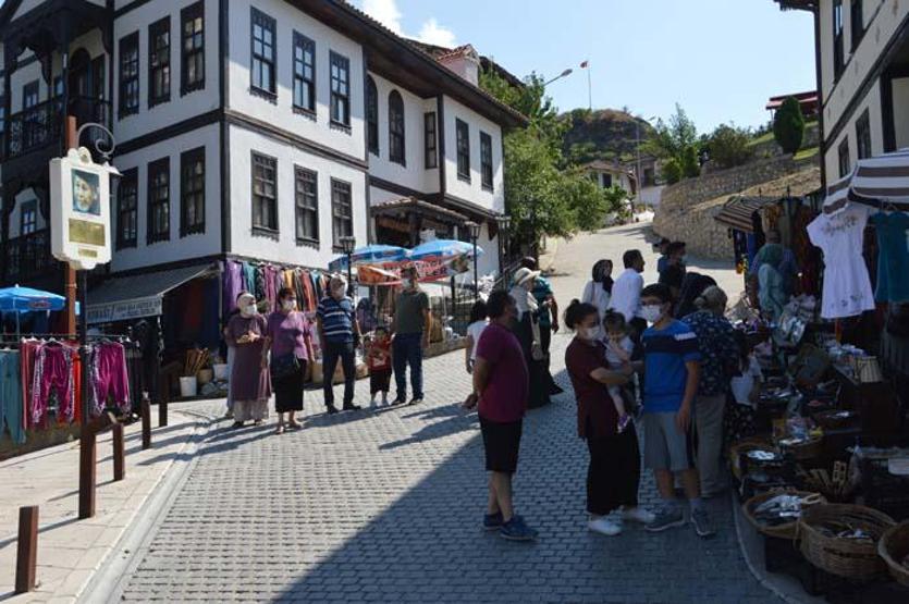 İstanbulun hemen yanı başında Sakin şehir Taraklı ve Karagöl Yaylasına ziyaretçi akını