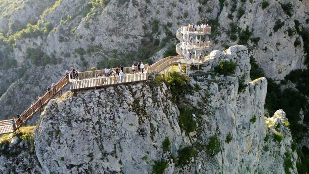 Kanyonları ve doğal güzellikleriyle ünlü Bayramda nüfusunun 20 katı ziyaretçiyi ağırladı