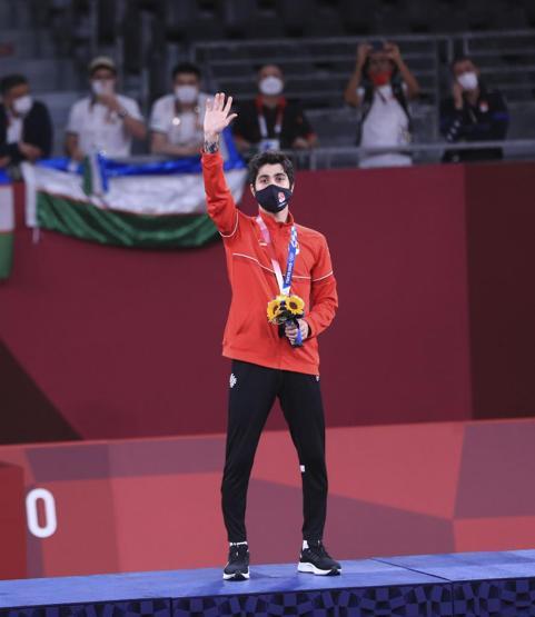 Olimpiyat madalyalı Hakan Reçber önce hastalığı yendi sonra zirveye çıktı