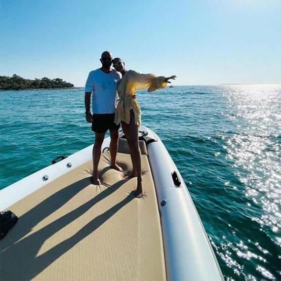 Yasemin Özilhan ve İzzet Özilhan, Türkiye turuna çıkacak
