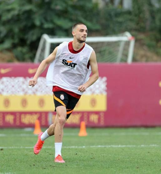 Son dakika Galatasaray transfer haberleri: Berkan Kutlu transferinde senet krizi