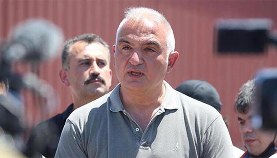 Ünlü isimler yangın bölgelerine yardım çağrısında bulundu