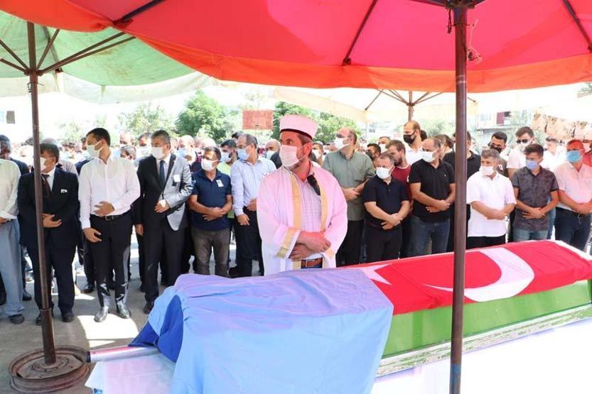 Canice katledilen Azranın ablası: Bankta oturmaya diye gidip, tabutuyla döndü