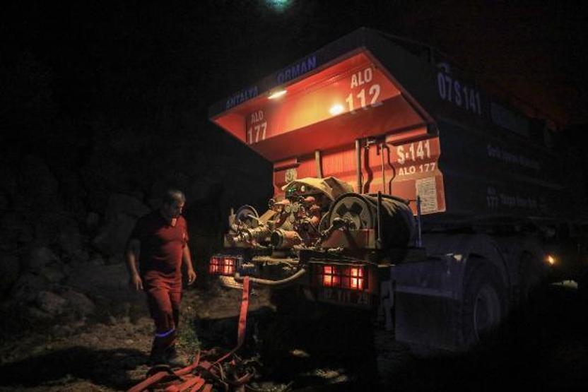 Alevlerle 220 saatlik savaşın kahramanları