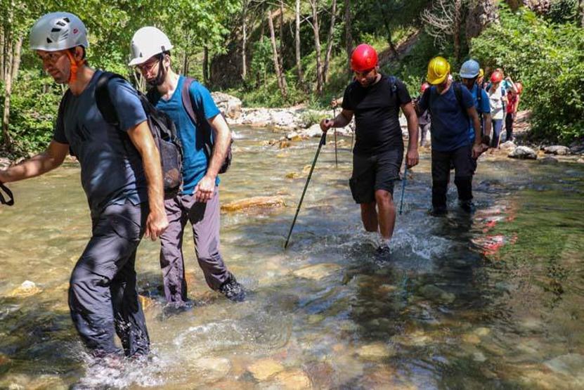 İstanbulda sıcaktan bunalan doğaseverler soluğu burada alıyor