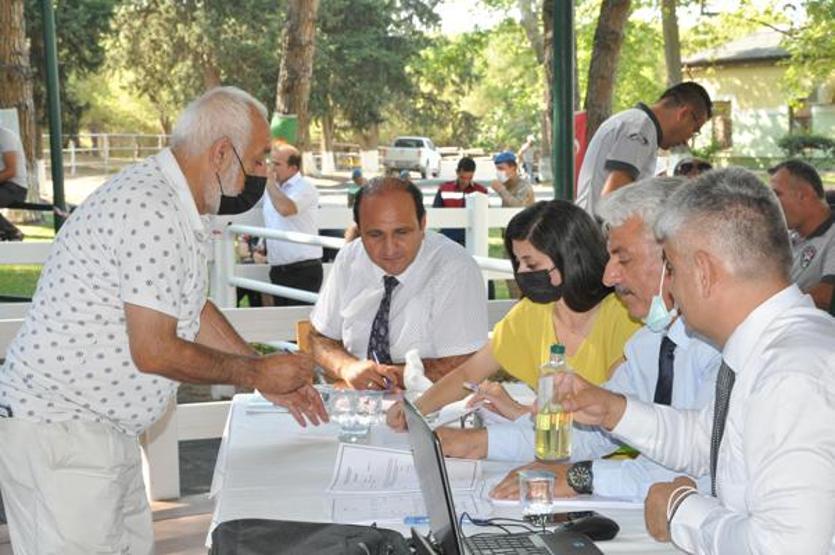 Açık artırmada 68 safkan Arap tayı, 8,5 milyon TLye satıldı