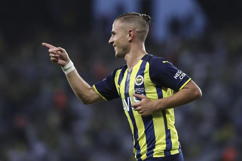 Son dakika Fenerbahçe transfer haberleri: Fenerbahçe Moussa Dembele için ısrarcı