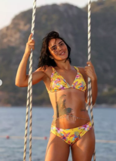 Survivor Sabriyenin bikinili pozları olay yarattı O eski halinden eser kalmadı