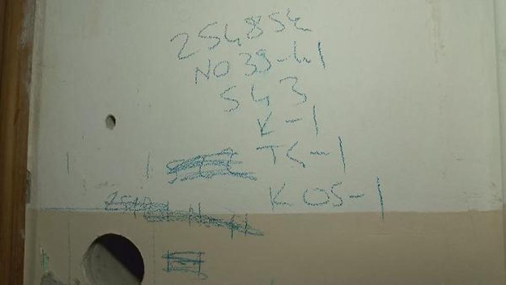 Tehlikeye rağmen ağır riskli binalarda oturuyorlar