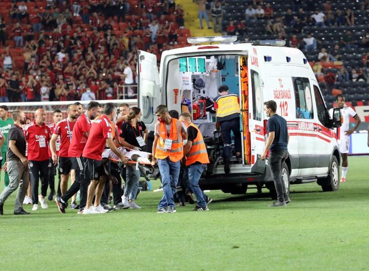 Son dakika... Hastaneye kaldırılan Nsakaladan iyi haber geldi