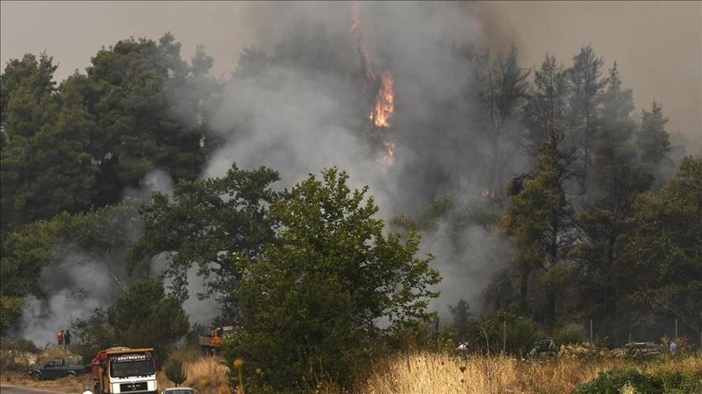 Yunanistan’da yeniden yangın çıktı: Çok yüksek risk uyarısı
