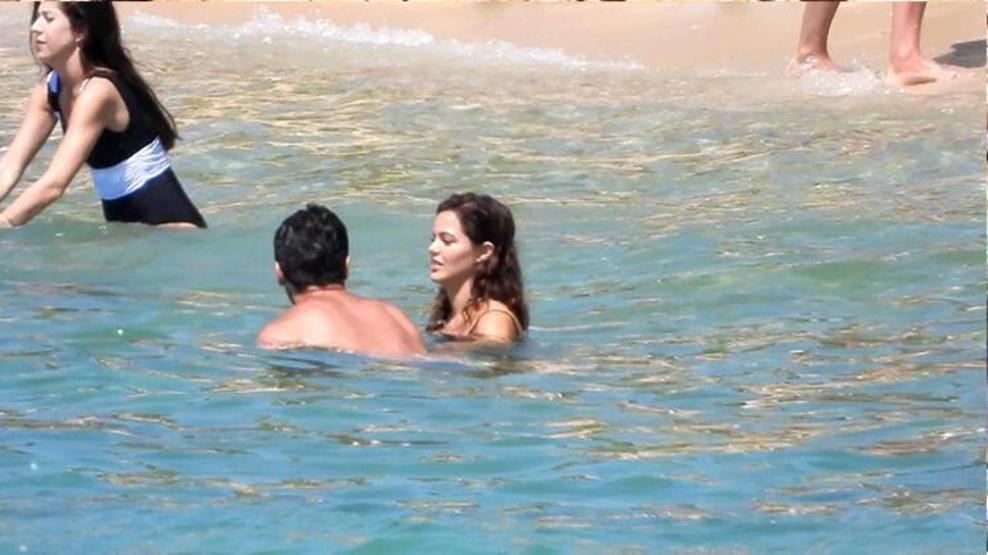 Gurur Aydoğan gizemli sevgilisiyle Bebek’te görüntülendi