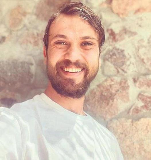 Bige Önal ve Aras Bulut İynemli yaptıkları paylaşımlarla aşka devam dedi