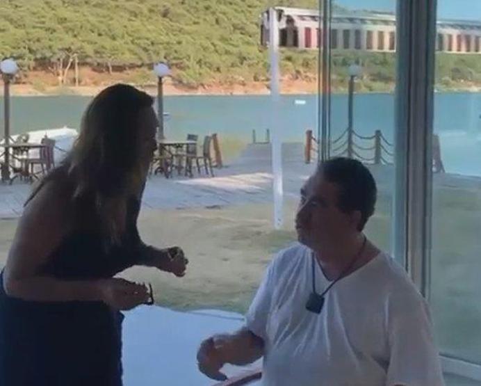 İbrahim Tatlısesten Hülya Avşara: Dünyalar güzelini ziyarete geldim
