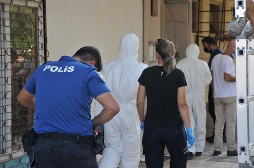 Duvardan akan sudan şüphelenince ortaya çıktı Korkunç olay