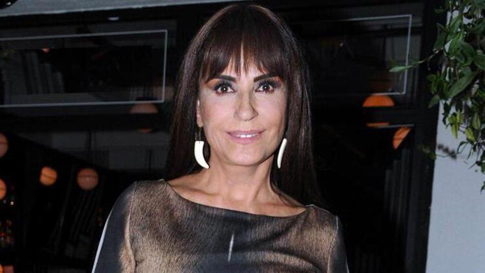 Ayşegül Aldinç annesi için dua istedi