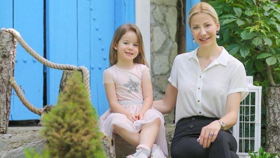 Deniz Özde Sürmelinin panik anları Hemen hastaneye koştu