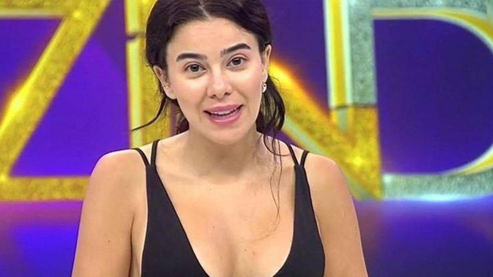 Asena Atalay uzun süre sonra sosyal medyaya geri döndü