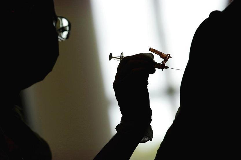 Delta, Mu, C.1.2... Üçüncü doz aşıya kimlerin ihtiyacı var Etkileri neler