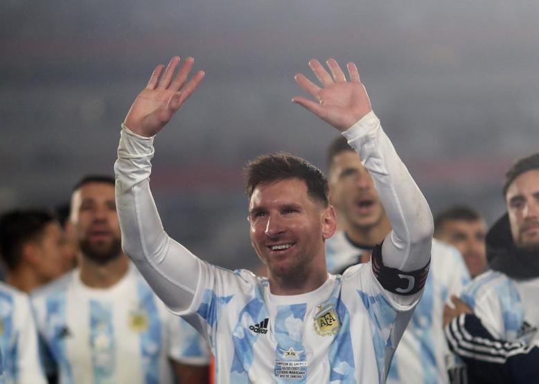 Messi, Pelenin rekorunu kırdı Gözyaşları geceye damga vurdu