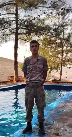 İdlib şehidi Turgay Abacı, son yolculuğuna uğurlandı