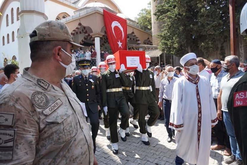 İdlib şehidi Turgay Abacı, son yolculuğuna uğurlandı