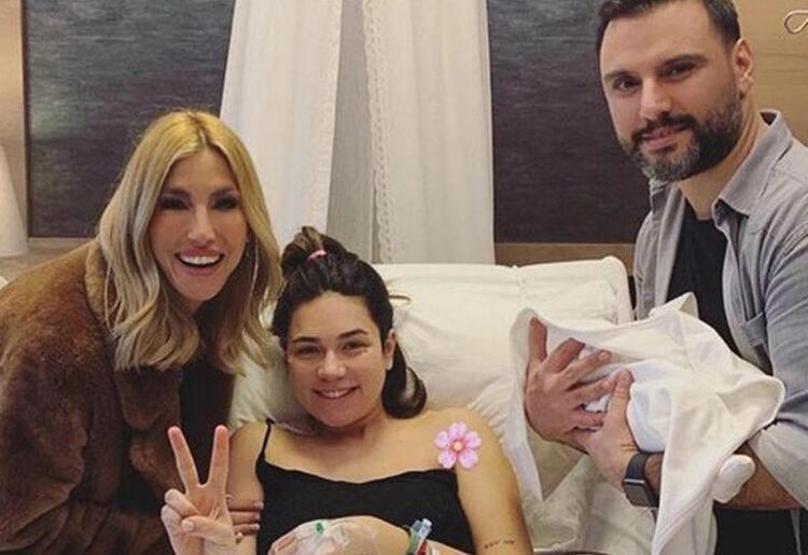 Çağla Şıkel: Buse kendinden bir tane daha doğurmuş
