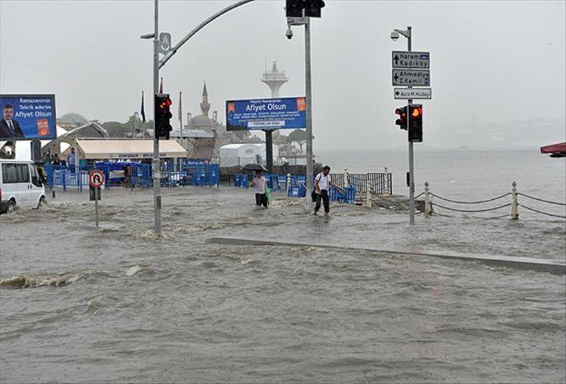 Marmara’da sel kaygısı bakanlığı harekete geçirdi