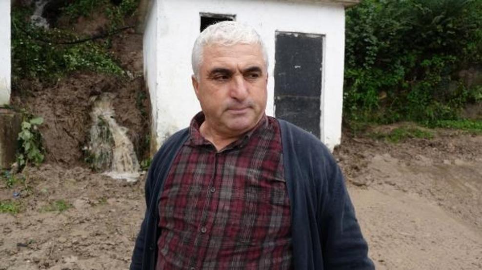 Karadenizde sağanak; Trabzonda ırmak taştı, Rizede heyelan meydana geldi