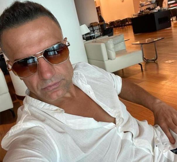 Berdan Mardini sarı ceketinin hikayesini anlattı