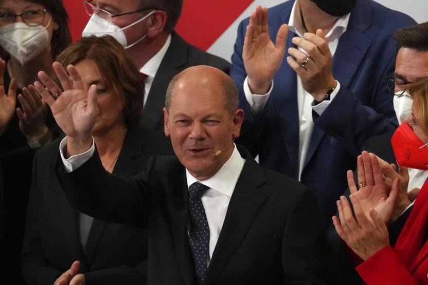 Almanyadaki seçimlerde büyük çekişme: Gözler koalisyon pazarlıklarında İşte son durum