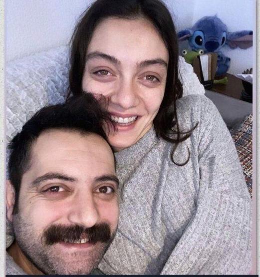 Merve Dizdar ile Gürhan Altundaşar, Kadıköyde bir araya geldi