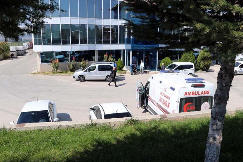 Asit kuyusuna düşen fabrika sahibi ile kurtarmaya çalışan işçi öldü