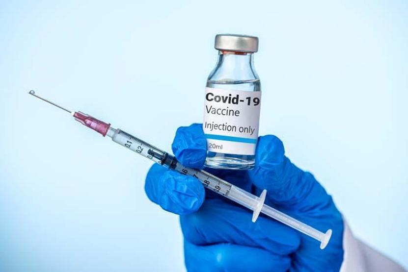 Covid-19 aşısı kalp krizini tetikler mi Prof. Dr. Kaan Kıraliden net yanıt