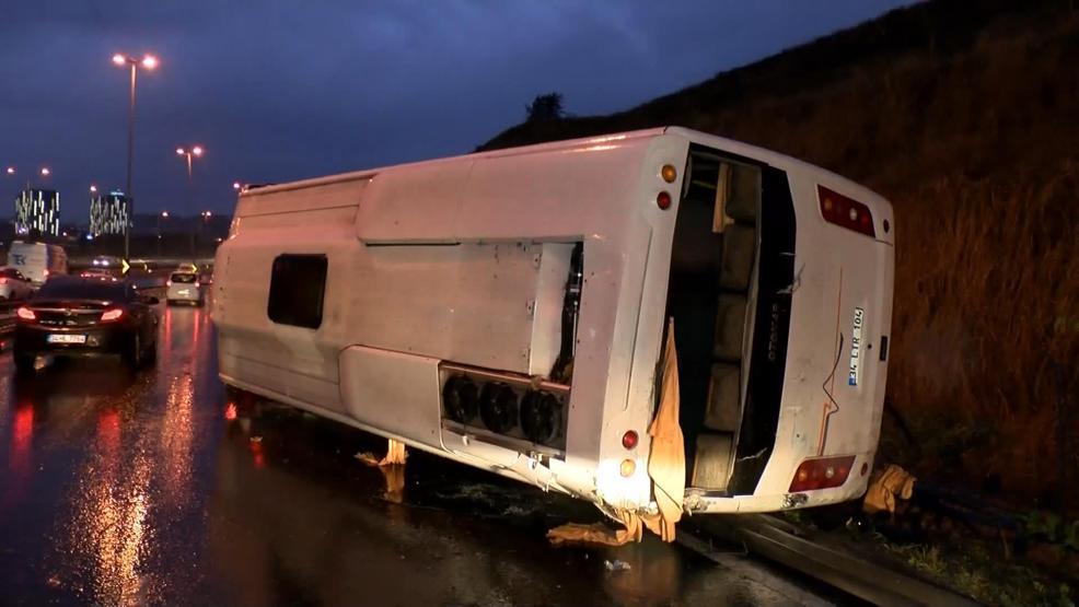 İstanbulda D100 Karayolunda art arda trafik kazaları